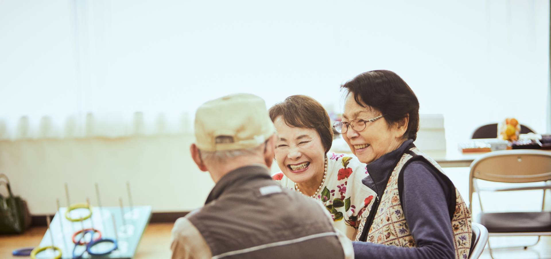 social seniors talking at an active senior living community